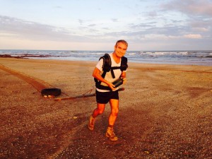 Alone, on foot, across the Simpson Desert, Ian Vickers is pushing himself to the limit for cancer research